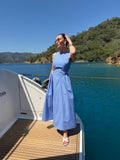 Blue sails of dreams and freedom
Sizes:S/M/L